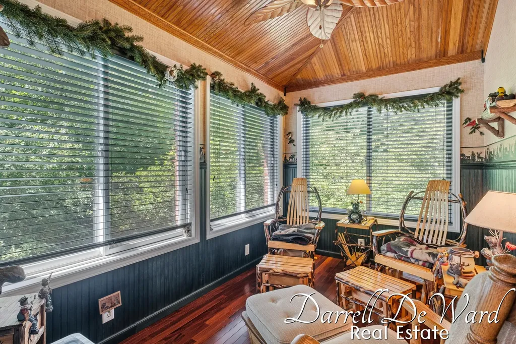 13850 Thompson Drive NE Vergennes Township MI 49331