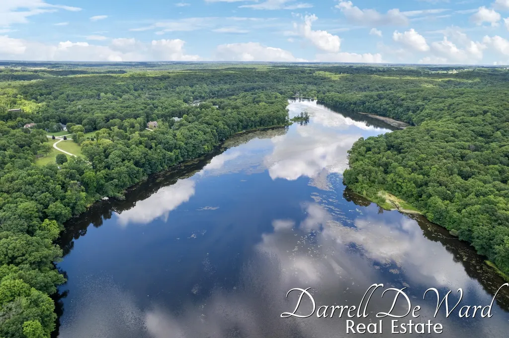 13850 Thompson Drive NE Vergennes Township MI 49331