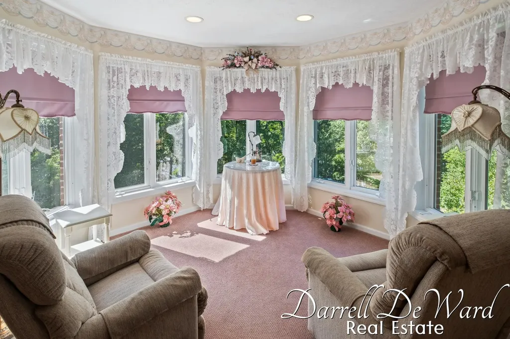 13850 Thompson Drive NE Vergennes Township MI 49331