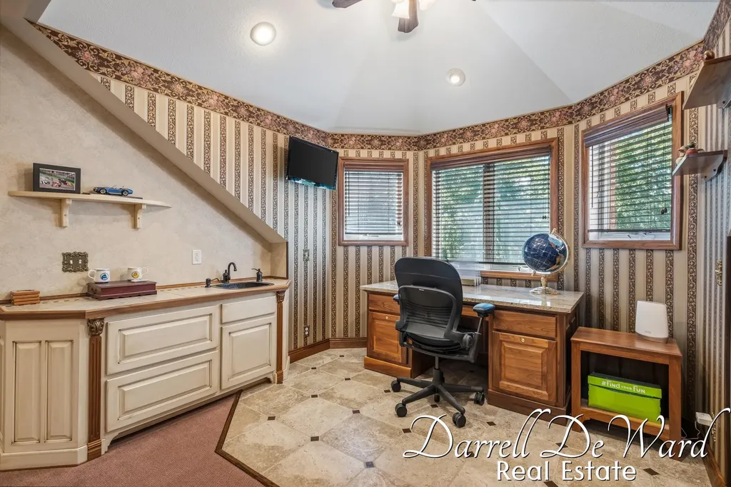 13850 Thompson Drive NE Vergennes Township MI 49331