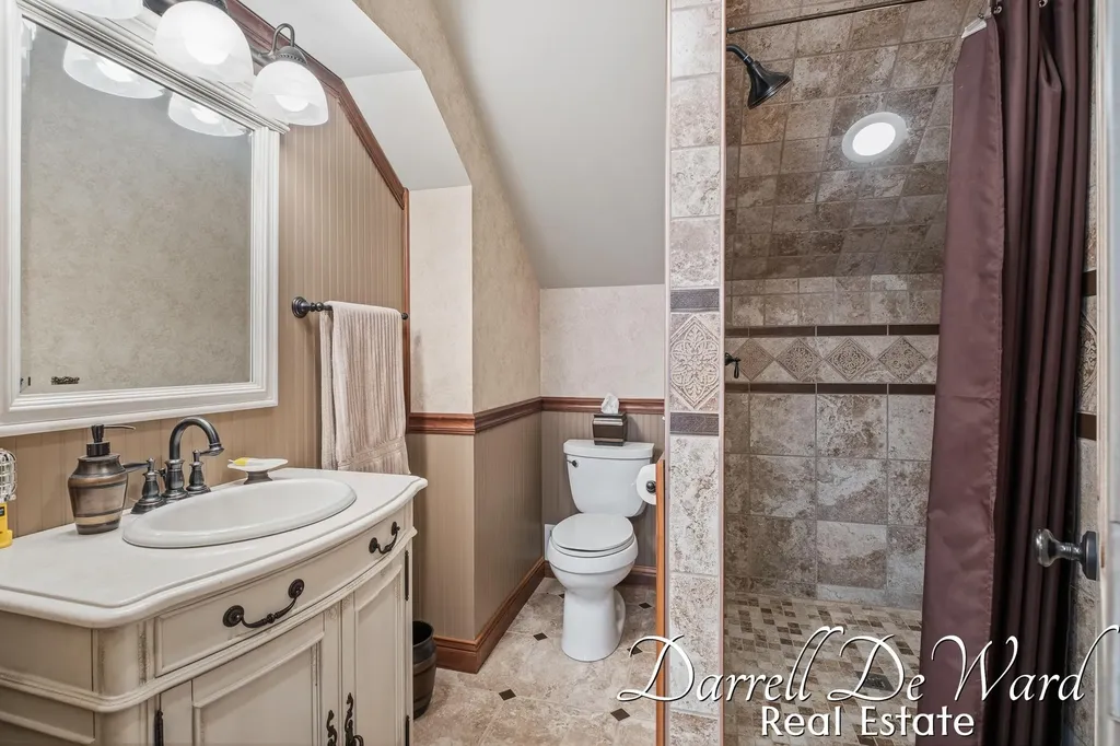13850 Thompson Drive NE Vergennes Township MI 49331