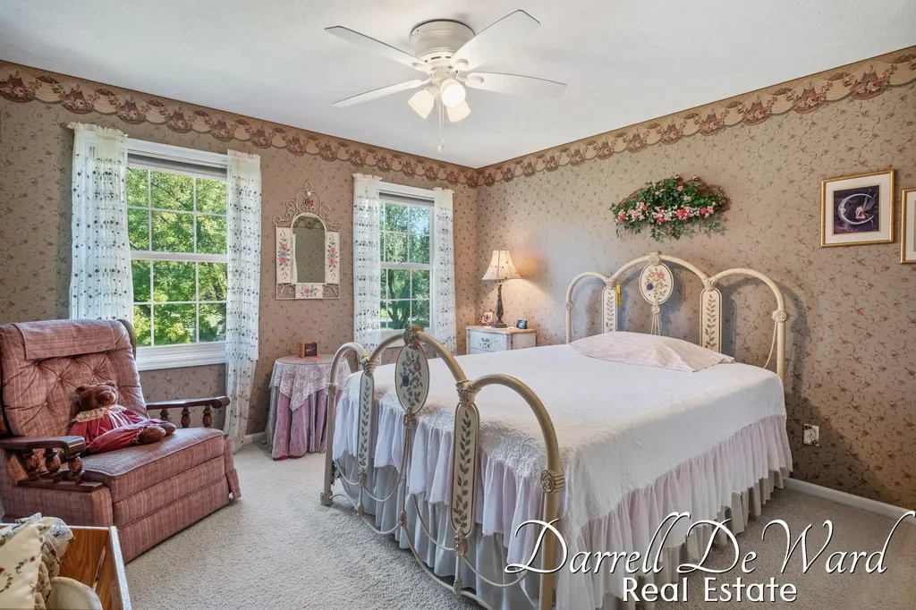 13850 Thompson Drive NE Vergennes Township MI 49331