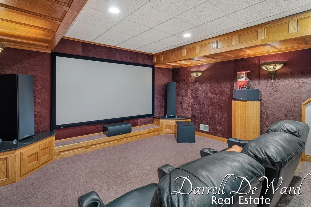 13850 Thompson Drive NE Vergennes Township MI 49331