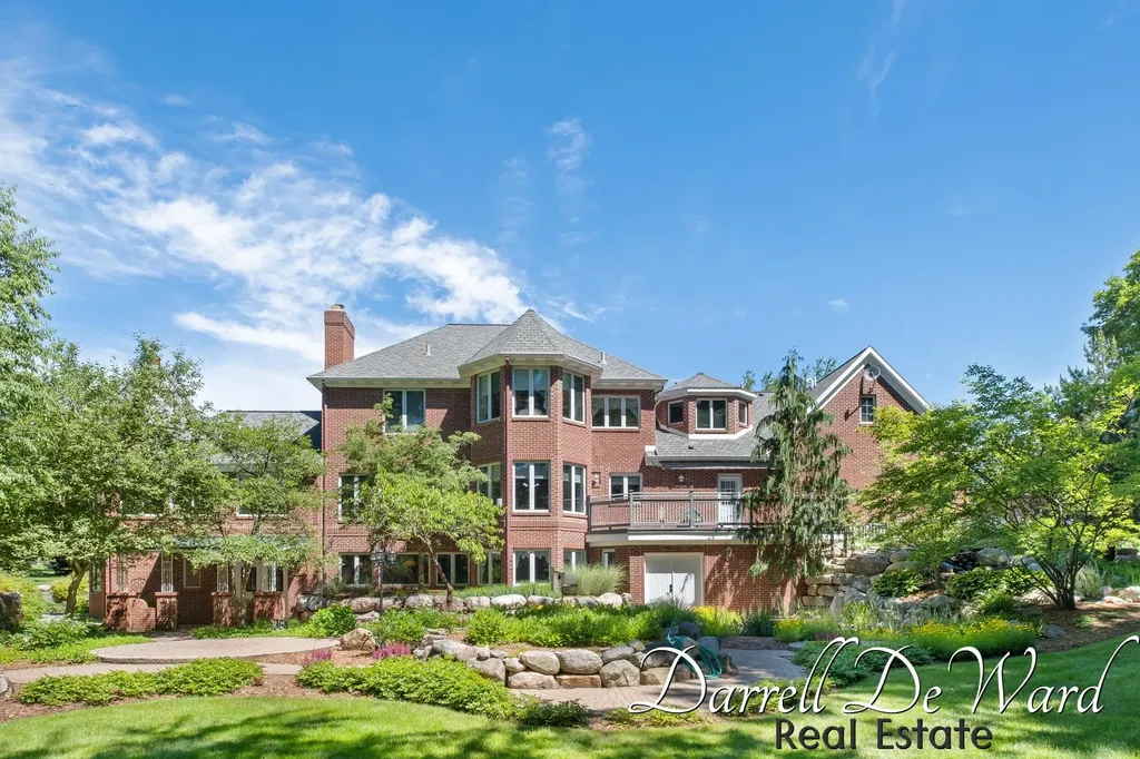 13850 Thompson Drive NE Vergennes Township MI 49331