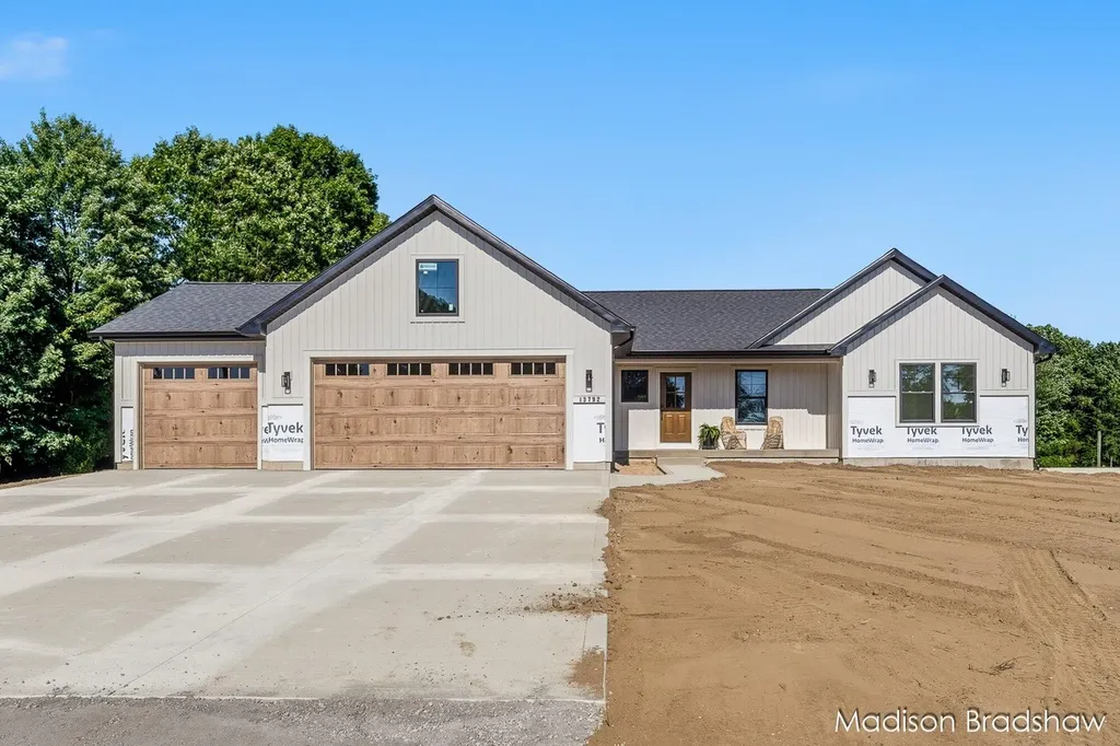 13792 84th Avenue Polkton Charter Township MI 49404