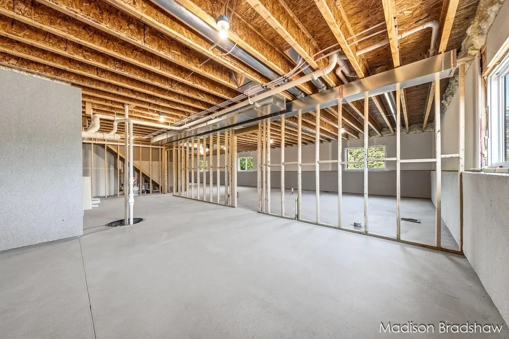 13792 84th Avenue Polkton Charter Township MI 49404