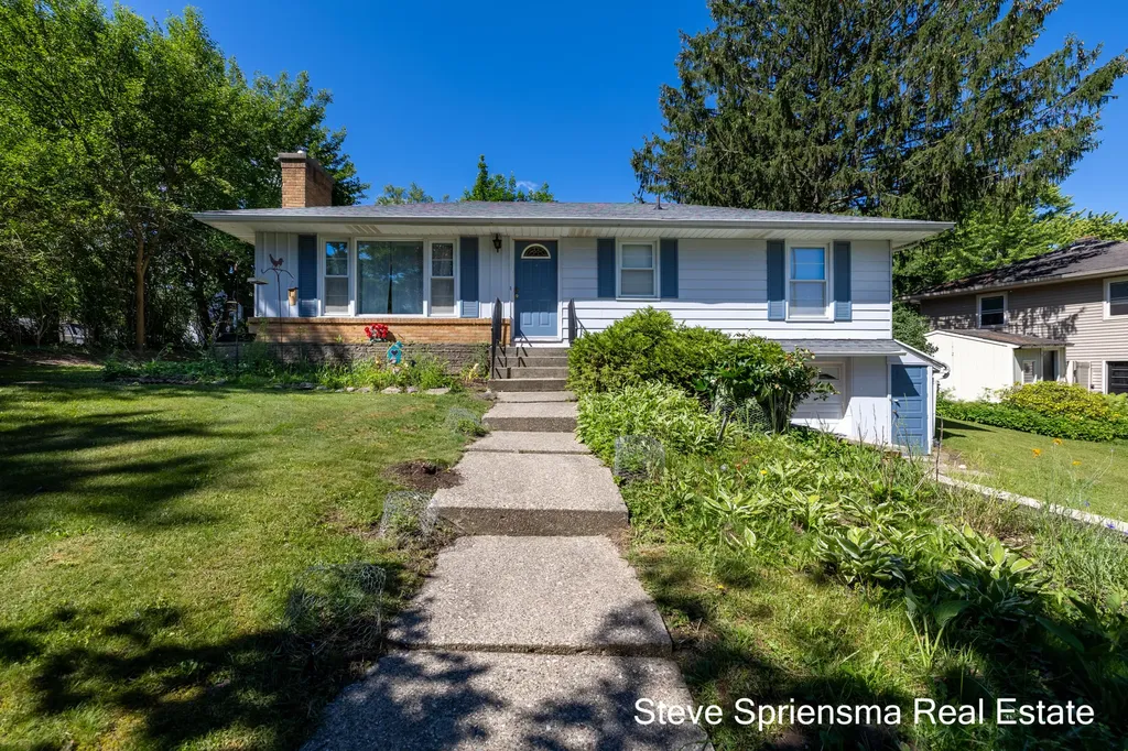 1355 Derby Drive NW Grand Rapids City MI 49504