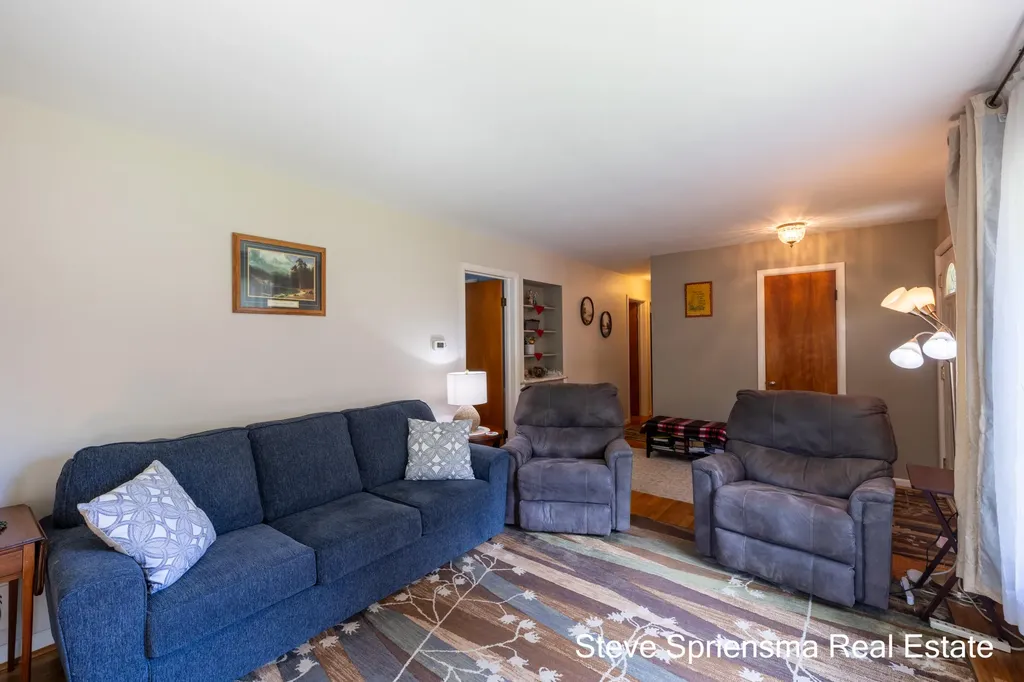1355 Derby Drive NW Grand Rapids City MI 49504