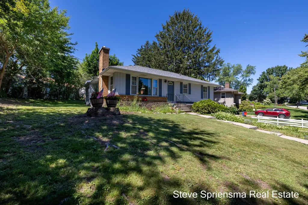 1355 Derby Drive NW Grand Rapids City MI 49504