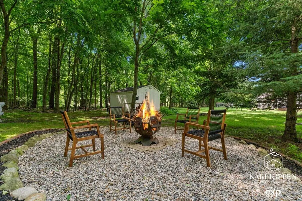 8150 Country Pine Drive SE Caledonia Township MI 49302