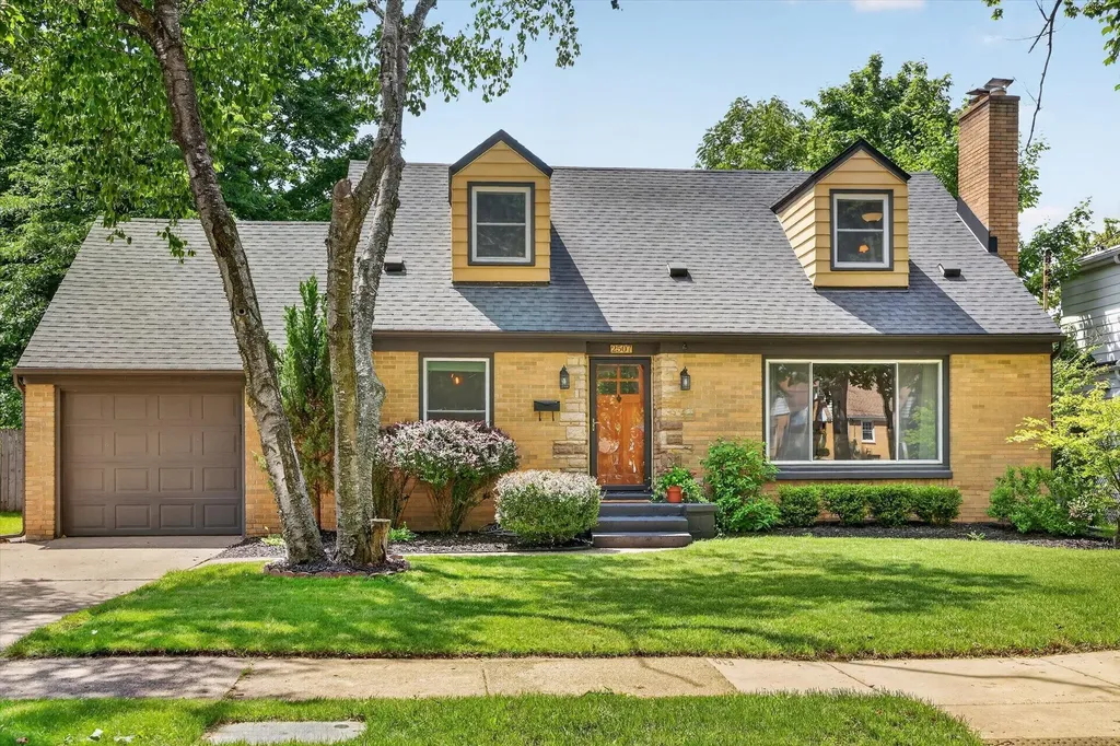 2507 Linden Avenue SE Grand Rapids City MI 49507