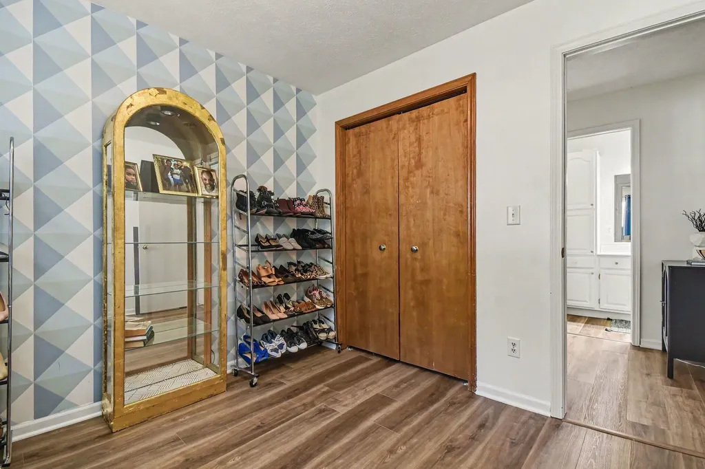859 Summer Creek Court SE Kentwood City MI 49508