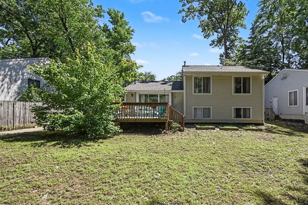 859 Summer Creek Court SE Kentwood City MI 49508