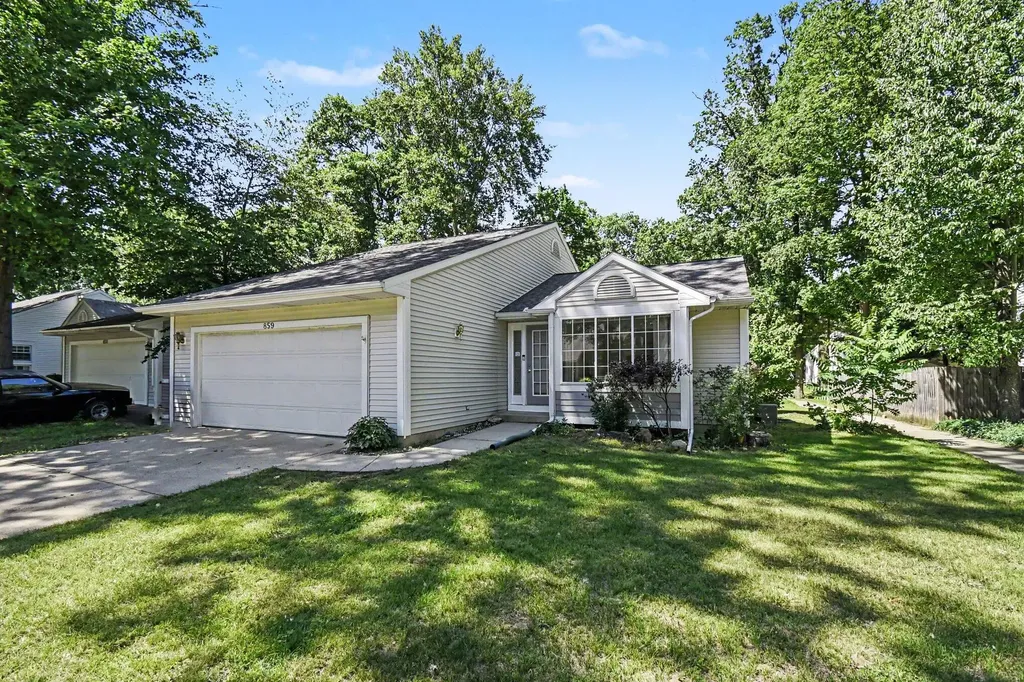 859 Summer Creek Court SE Kentwood City MI 49508