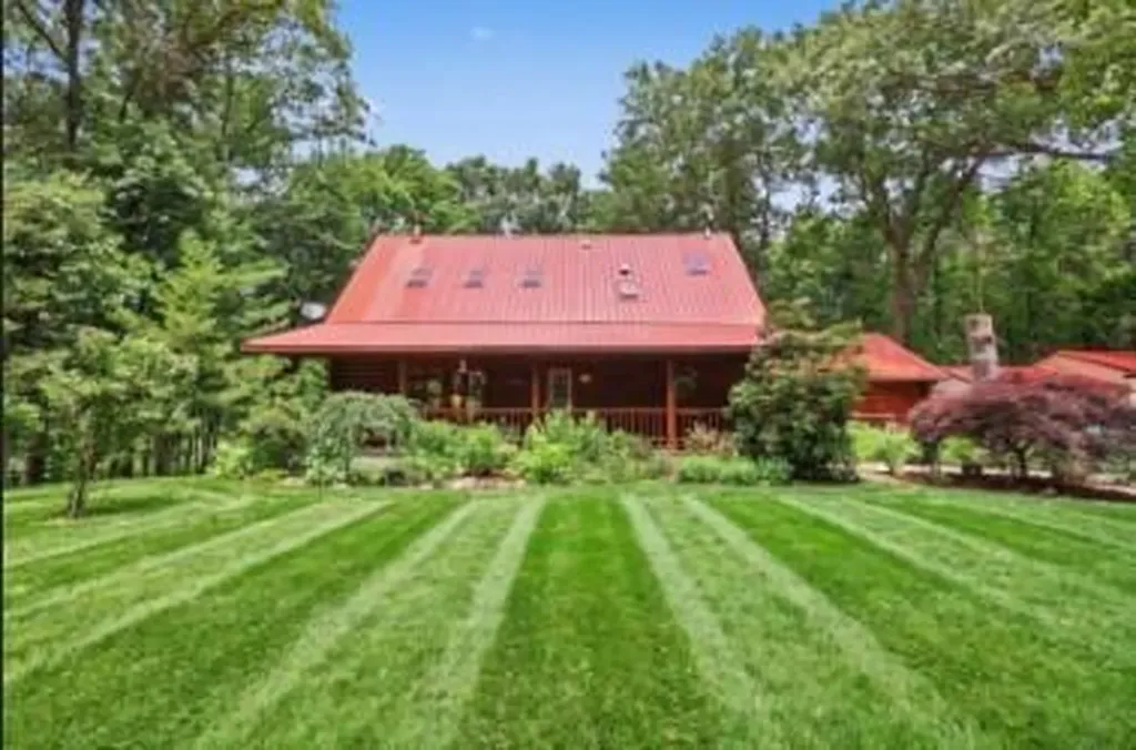 15295 E B Avenue Ross Township MI 49012