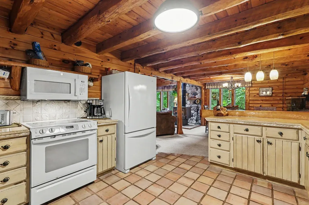 15295 E B Avenue Ross Township MI 49012
