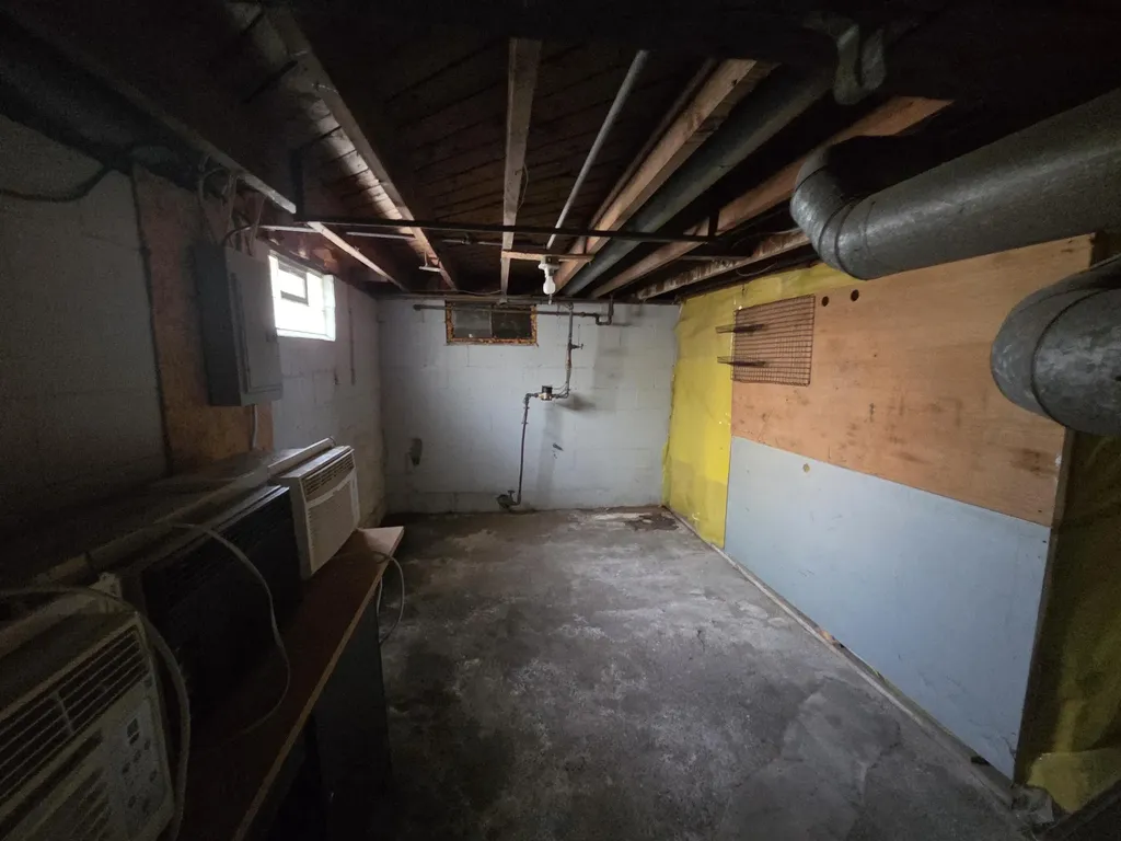 217 Wilbur Street SE Wyoming City MI 49548