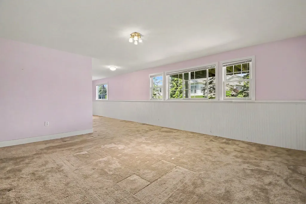 6589 Gracepoint Drive SE Gaines Charter Township MI 49316