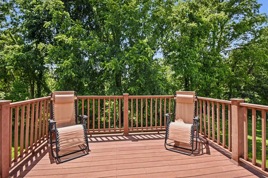 3540 Breezewood Drive SE Kentwood City MI 49512