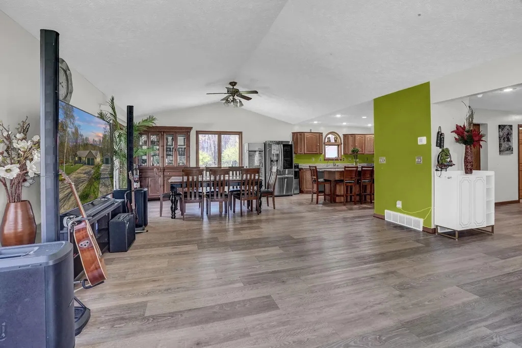 6304 Avon Lane Clam Lake Township MI 49601