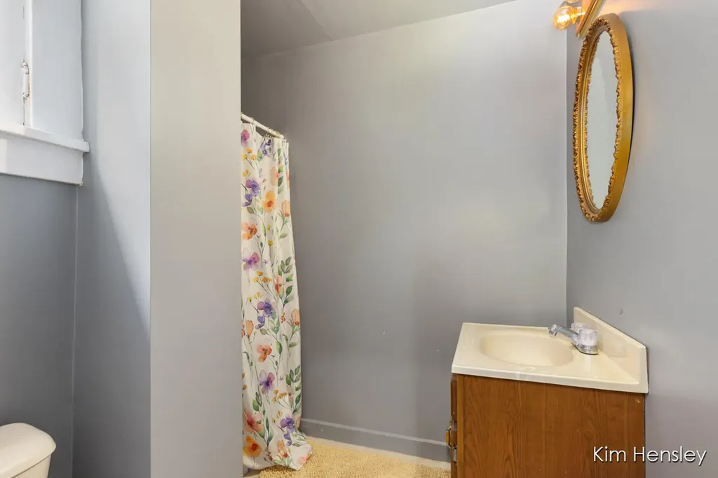 602 S Franklin Street Greenville City MI 48838