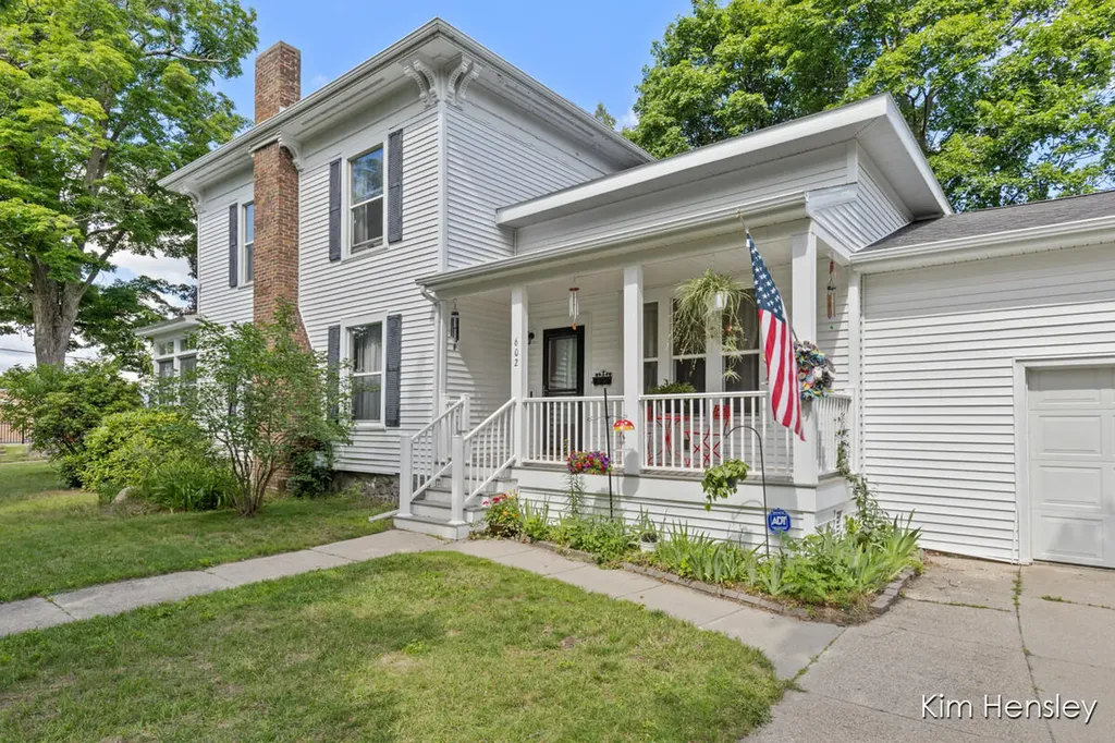 602 S Franklin Street Greenville City MI 48838