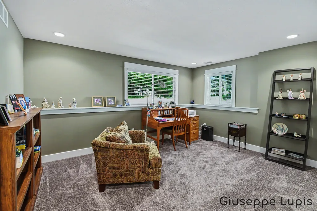 1023 Kensington Street NW Walker City MI 49534