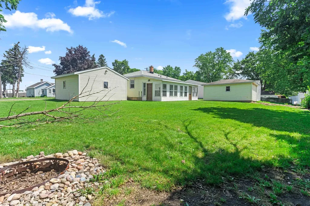 3276 Lombard Street SW Grandville City MI 49418