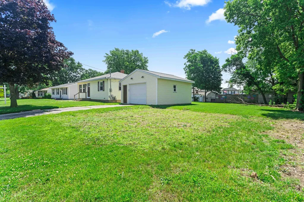3276 Lombard Street SW Grandville City MI 49418