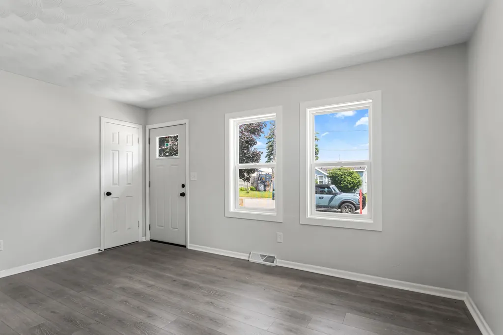 3276 Lombard Street SW Grandville City MI 49418