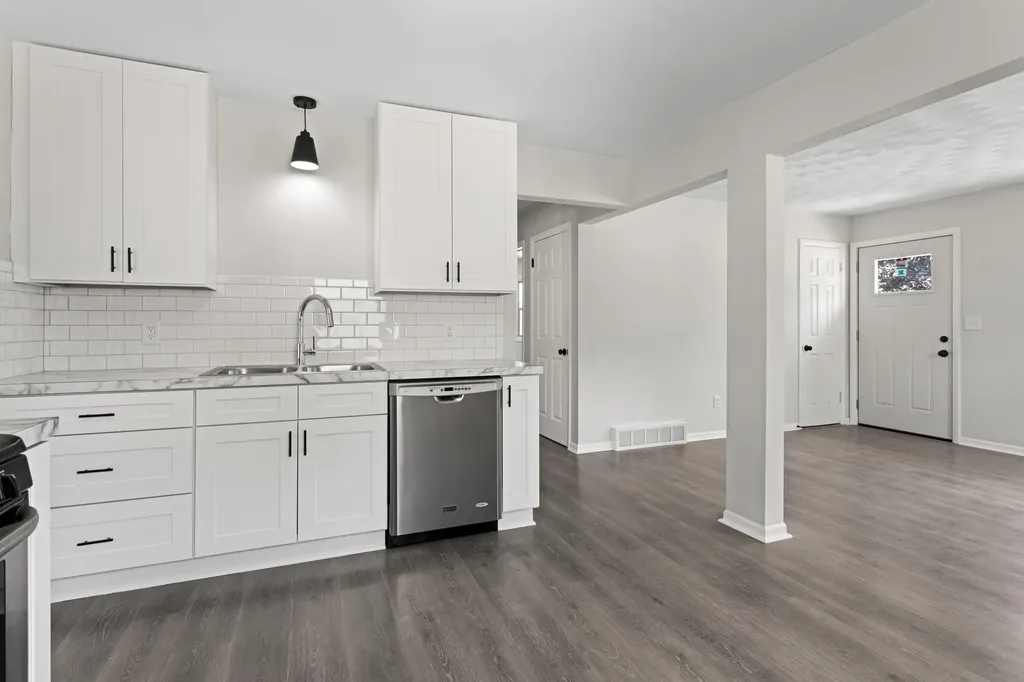 3276 Lombard Street SW Grandville City MI 49418