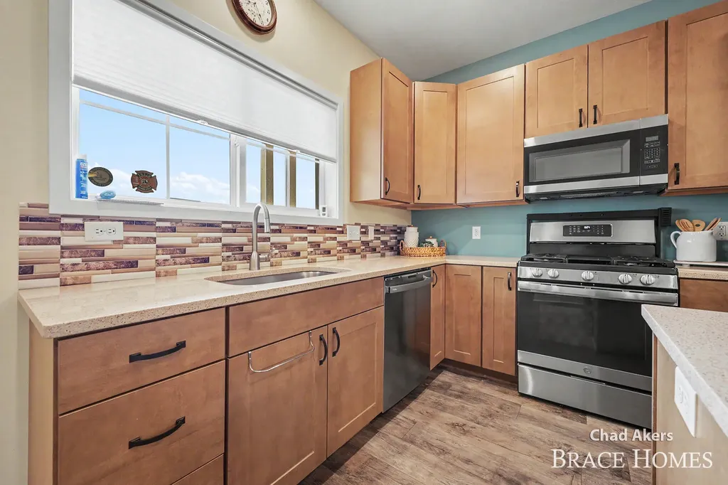 237 Hazelnut Drive Coopersville City MI 49404