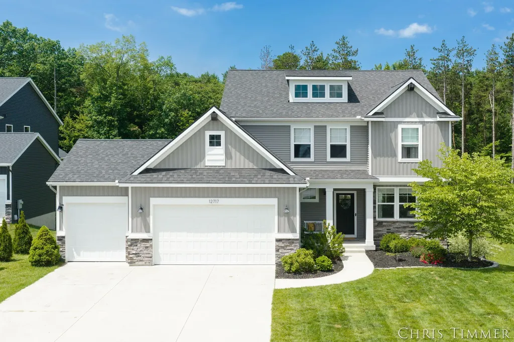 12717 Riverton Road Grand Haven Charter Township MI 49417