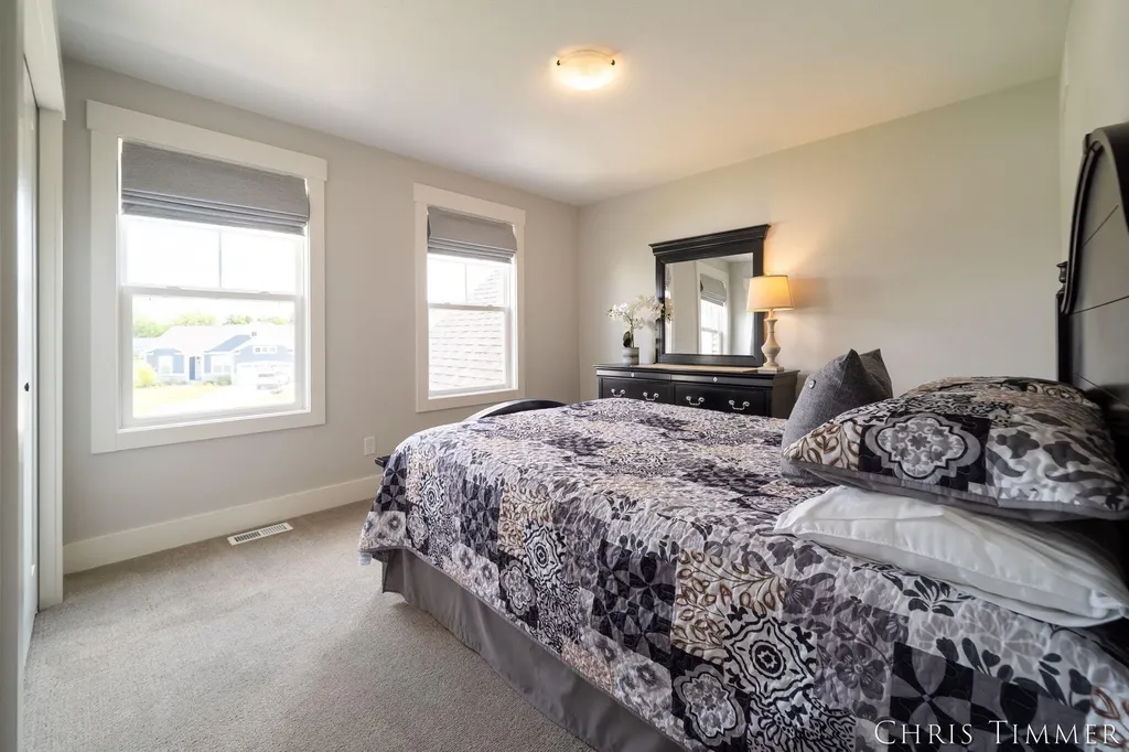 12717 Riverton Road Grand Haven Charter Township MI 49417