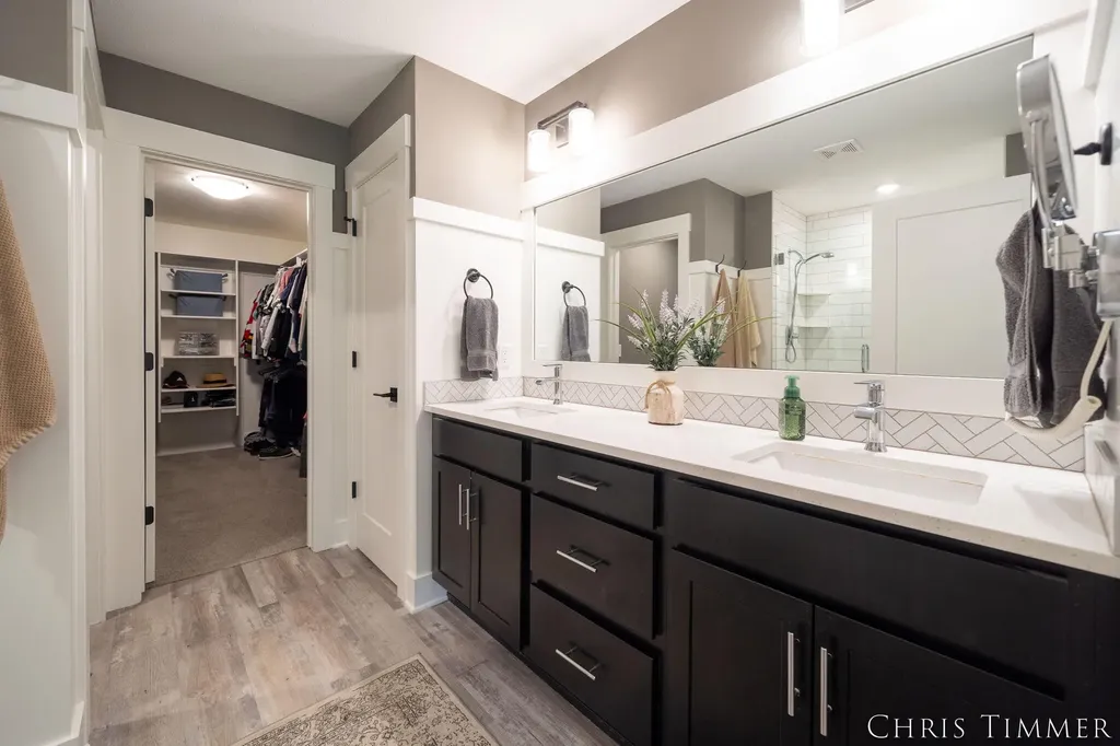 12717 Riverton Road Grand Haven Charter Township MI 49417