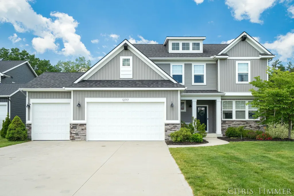12717 Riverton Road Grand Haven Charter Township MI 49417
