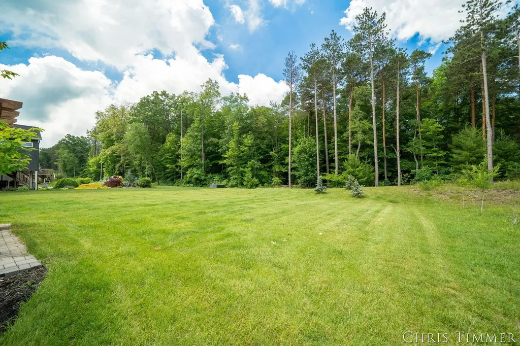 12717 Riverton Road Grand Haven Charter Township MI 49417