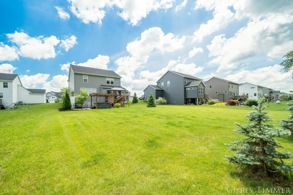 12717 Riverton Road Grand Haven Charter Township MI 49417