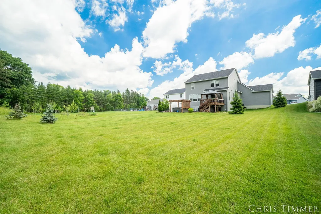 12717 Riverton Road Grand Haven Charter Township MI 49417
