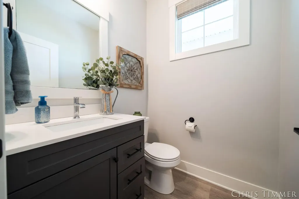 12717 Riverton Road Grand Haven Charter Township MI 49417