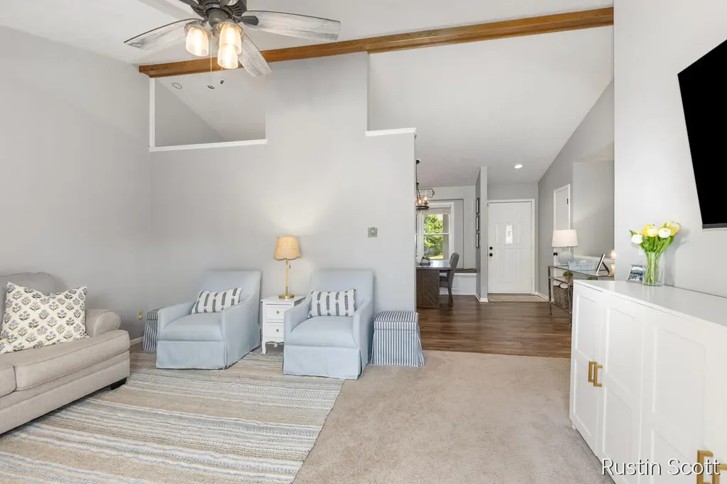 2680 Burgen Court NE Grand Rapids Charter Township MI 49525