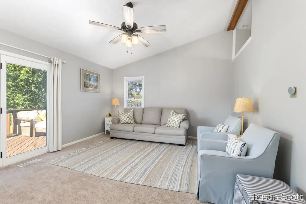 2680 Burgen Court NE Grand Rapids Charter Township MI 49525