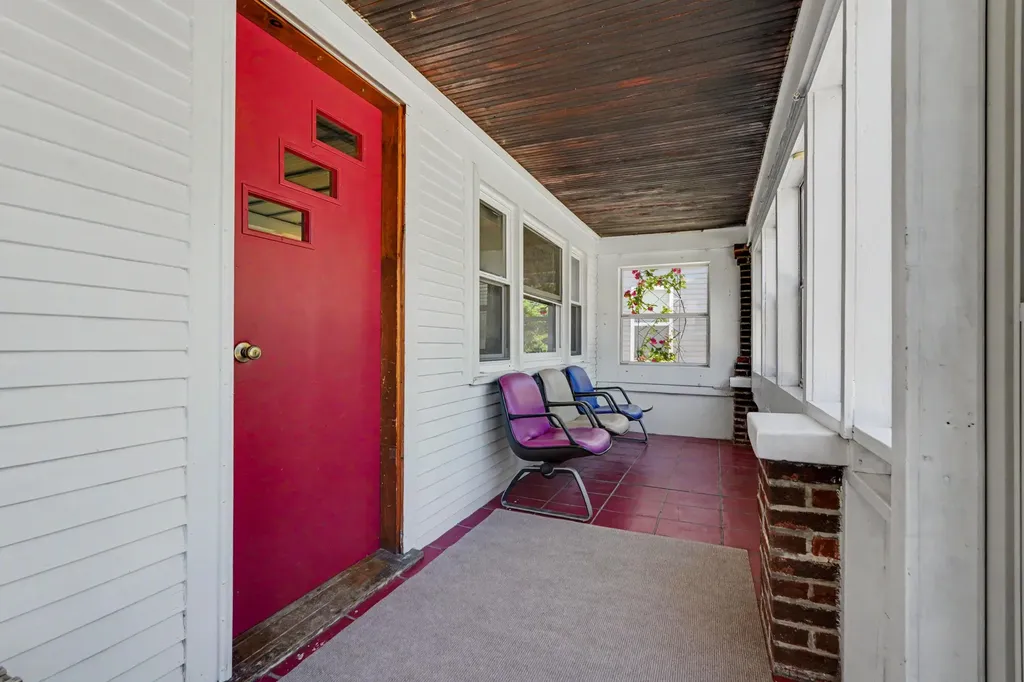 1030 Logan Street SE Grand Rapids City MI 49506