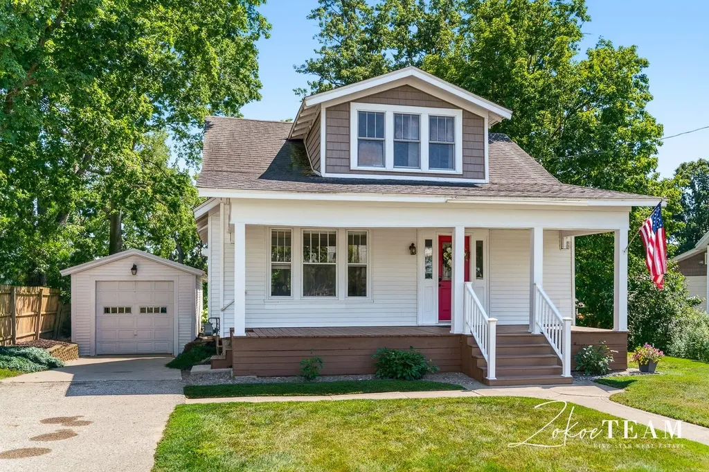6540 Leonard Street Polkton Charter Township MI 49404