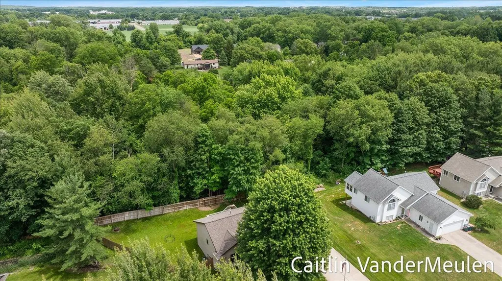 11484 Cameron Avenue Allendale Charter Township MI 49401