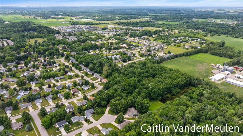 11484 Cameron Avenue Allendale Charter Township MI 49401