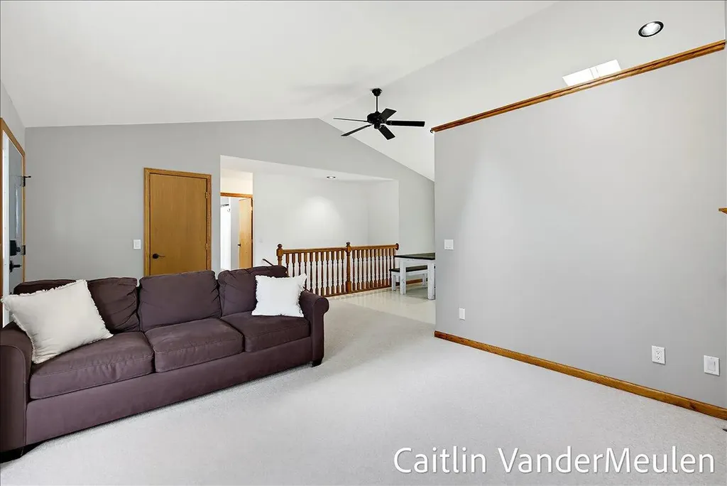 11484 Cameron Avenue Allendale Charter Township MI 49401