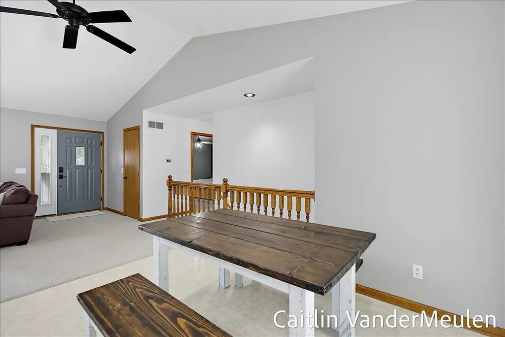 11484 Cameron Avenue Allendale Charter Township MI 49401