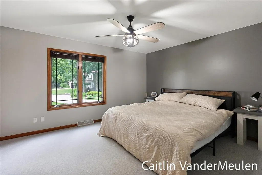 11484 Cameron Avenue Allendale Charter Township MI 49401