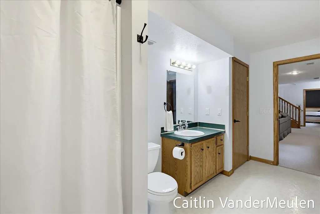 11484 Cameron Avenue Allendale Charter Township MI 49401